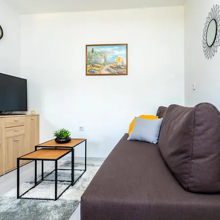 Mina Apartamento Malinska