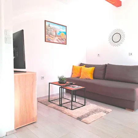 Mina Apartamento Malinska