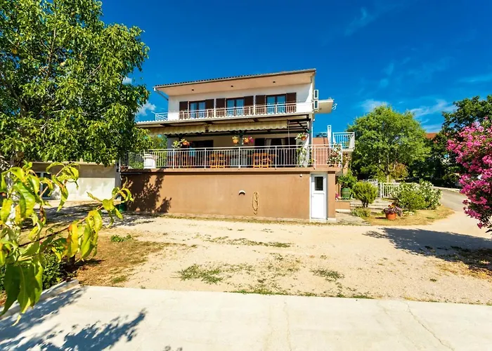 Appartement Mina Malinska